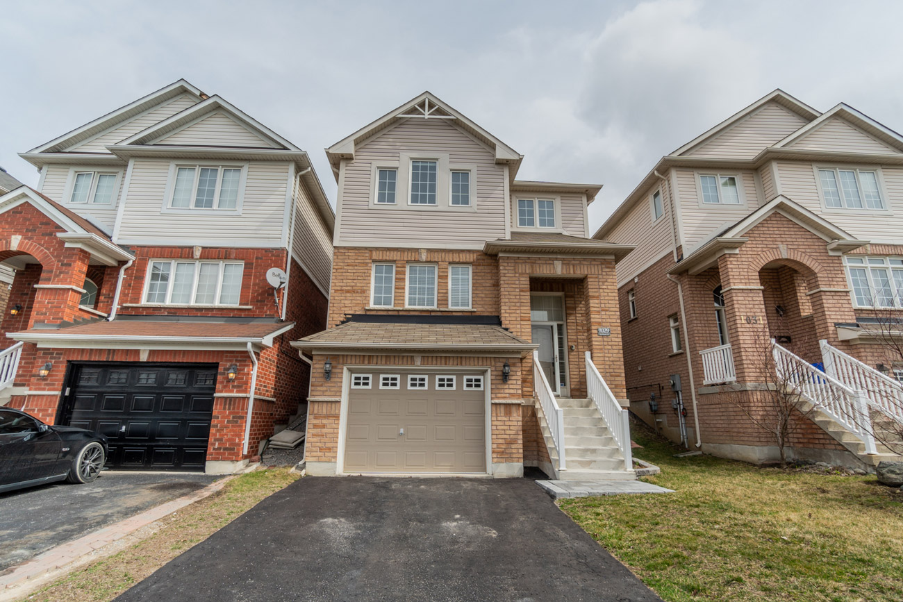 1029 Southport Drive Oshawa Baird Real Estate Team