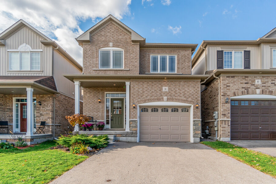 14 Gordon Cowling St. Courtice