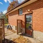 23 Sunset Rd. Bowmanville Home For Sale Side Entrance