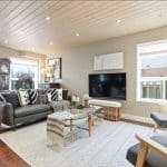 9 Royal Pines Court Bowmanville Home For Sale Living Room