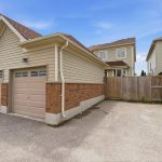 Detached garage