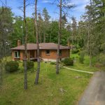 Exterior photo of bungalow on 543 Concession Road 8 in Havelock, Ontario